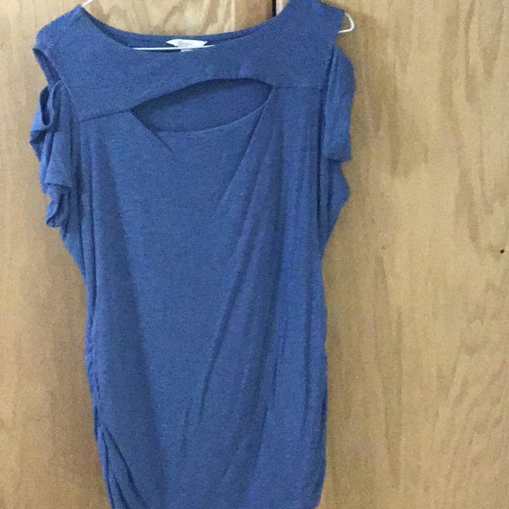 Short sleeve shirt